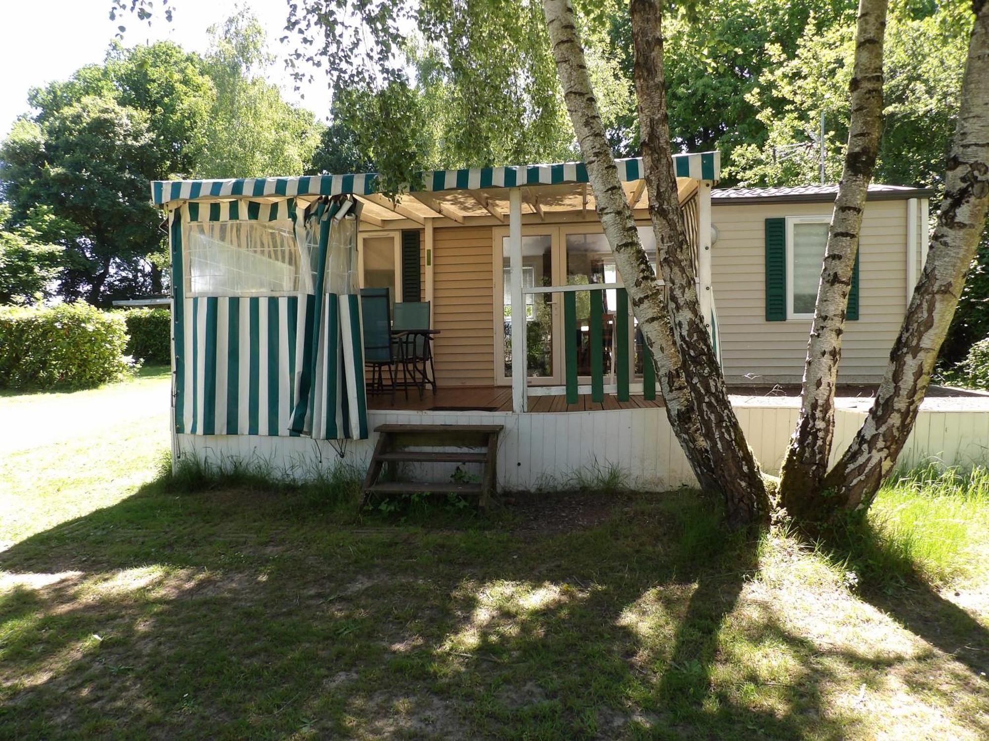 Camping Smile & Braudieres Mézières-sous-Lavardin Esterno foto
